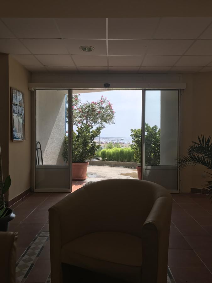 Hotel La Rosa Negra Ulcinj Ngoại thất bức ảnh